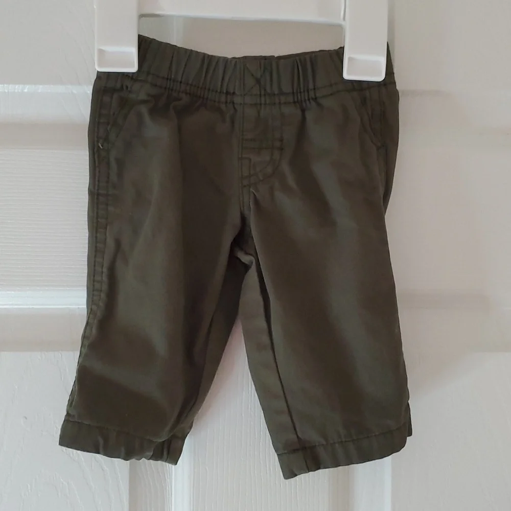 Carter's Bottoms Size 3 Months